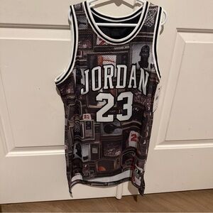 Jordan Graphic Jersey with Number 23